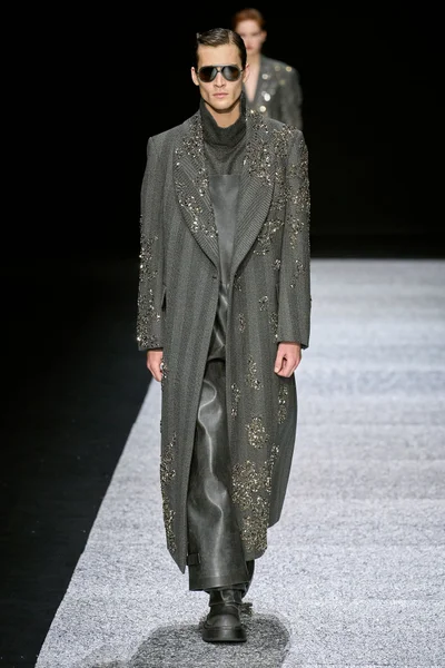 Look 66